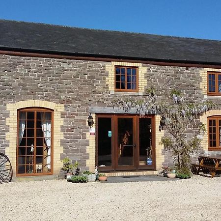 The Granary Bed & Breakfast Talgarth Bagian luar foto