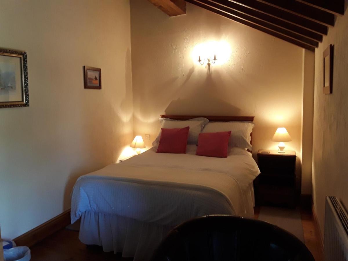 The Granary Bed & Breakfast Talgarth Bagian luar foto